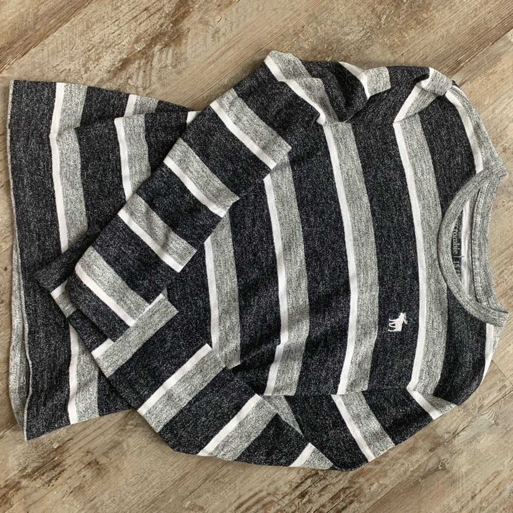 Abercrombie long sleeve sweater